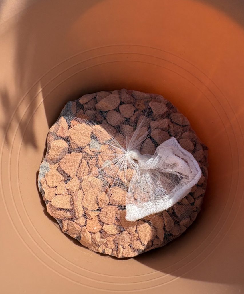 鉢 鉢底ネット代用 排水ネット